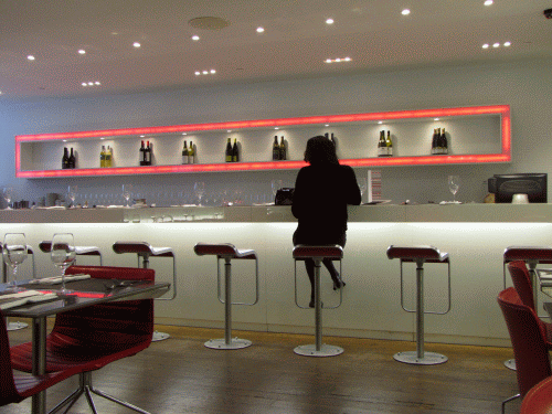 café holt café holt
